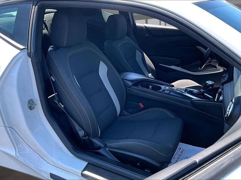 Used 2021 Chevrolet Camaro LT w/ RS Package RWD image 8
