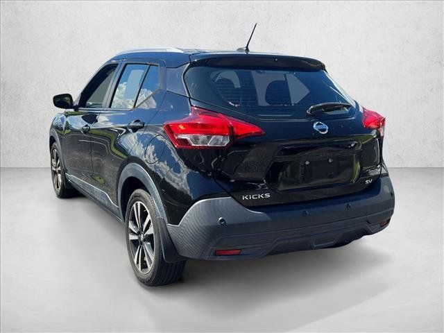Used 2020 Nissan Kicks SV FWD image 7