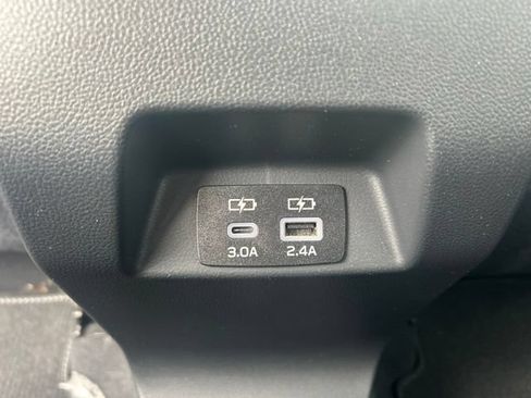 Certified 2025 Subaru Crosstrek 2.5i Premium AWD/4WD image 19