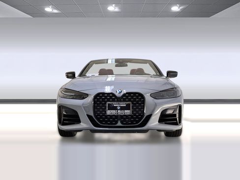 Used 2023 BMW M440i Convertible w/ Premium Package image 5