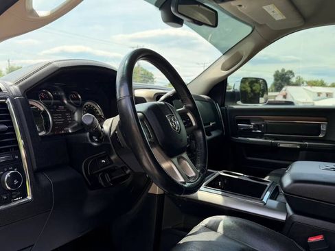Used 2013 RAM 3500 Laramie AWD/4WD image 15
