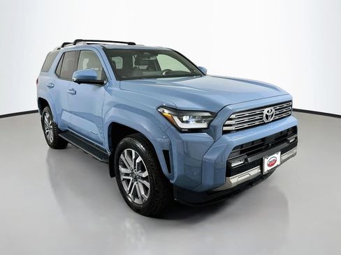 Used 2026 Toyota 4Runner Limited AWD/4WD image 3
