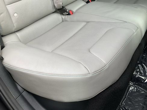 Used 2019 Kia Niro EX Premium w/ Sunroof Package image 49