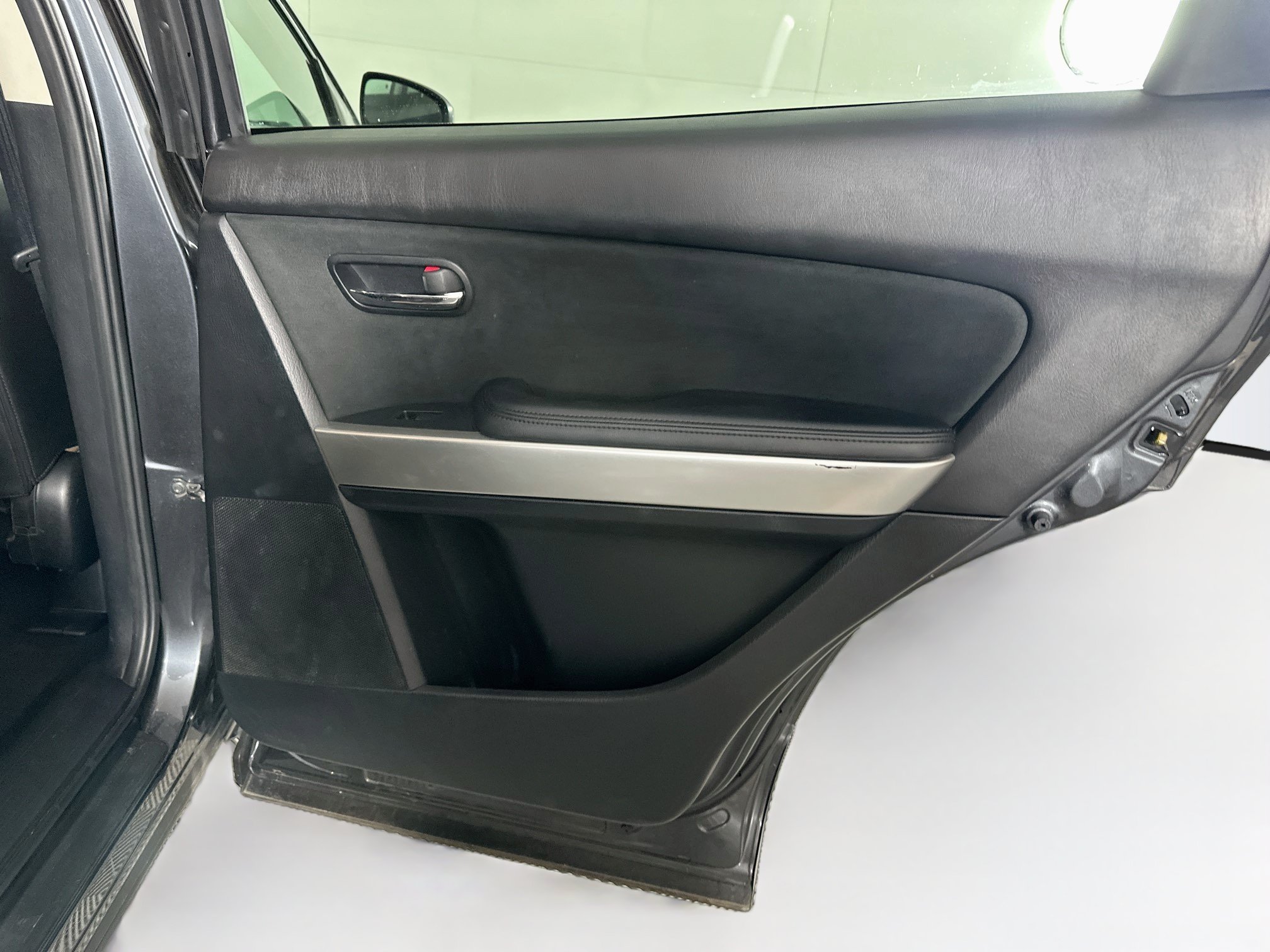 Used 2013 MAZDA CX-9 Grand Touring w/ GT Technology Pkg FWD image 32