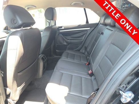 Used 2006 Volkswagen Jetta TDI image 6