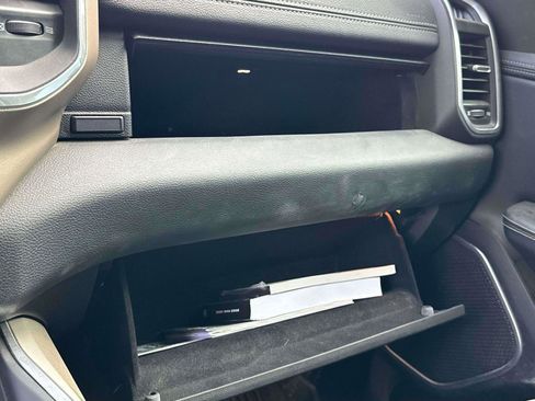 Used 2022 RAM 1500 Laramie image 29