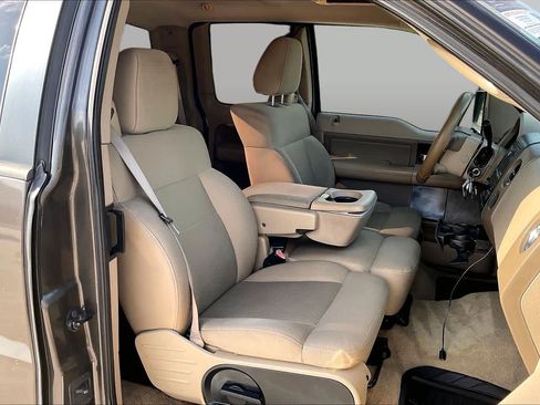Used 2007 Ford F150 XLT RWD image 8