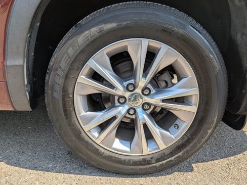 Used 2014 Toyota Highlander Plus AWD/4WD image 24