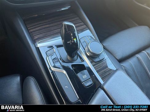 Used 2018 BMW 540i xDrive w/ Premium Package AWD/4WD image 19