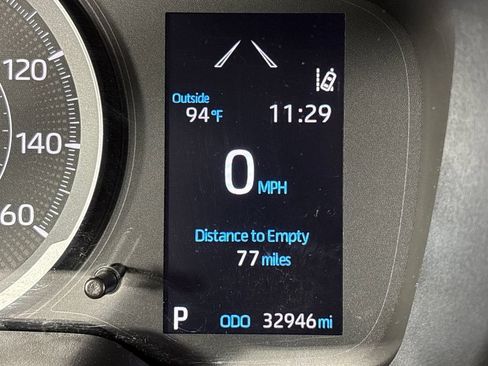 Used 2022 Toyota Corolla LE FWD image 22