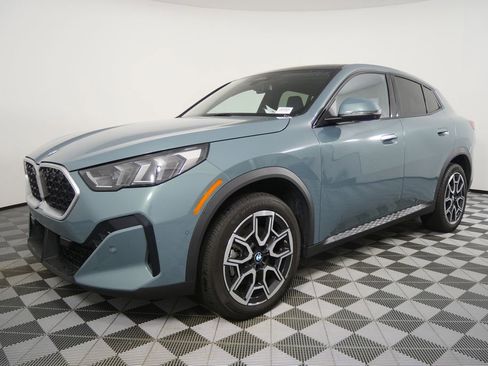 Used 2025 BMW X2 xDrive28i image 7