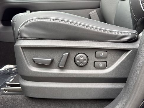 New 2026 INFINITI QX80 Autograph w/ Premium Cargo Package image 19