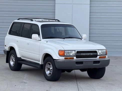 Used 1994 Toyota Land Cruiser image 3