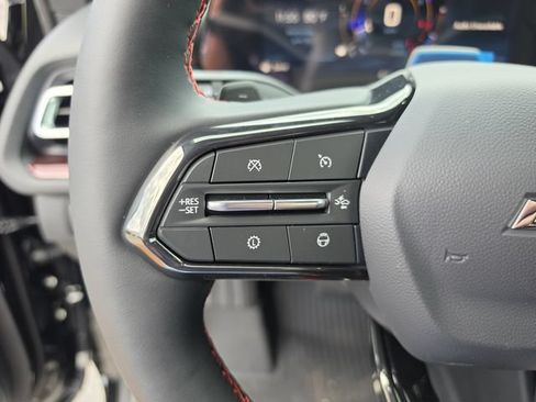 New 2026 Chevrolet Traverse RS w/ LPO, Floor Liner Package FWD image 34