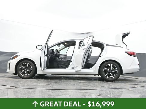 Used 2024 Nissan Sentra SV image 74
