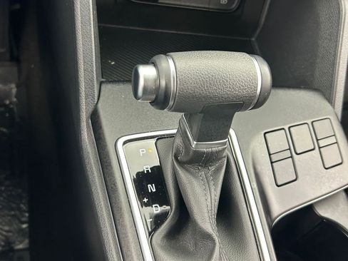 Used 2024 Kia Sportage LX image 19