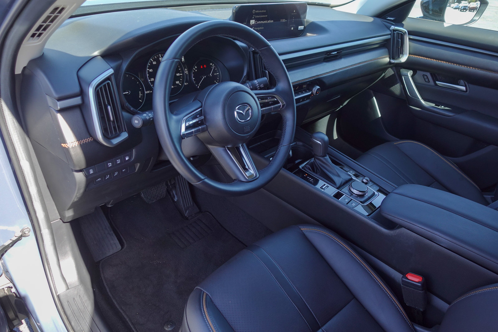 Used 2026 MAZDA CX-50 AWD 2.5 Hybrid w/ Weather Package image 11
