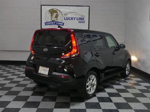 Used 2021 Kia Soul S FWD image 10