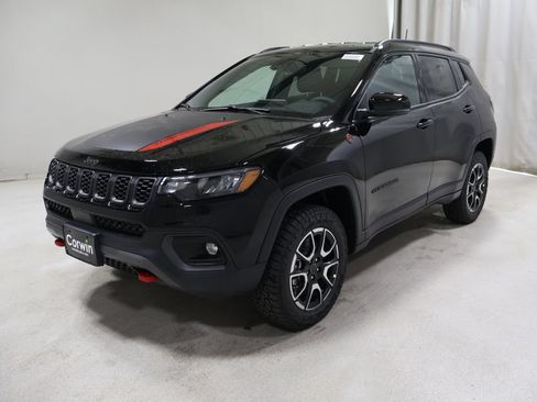 New 2026 Jeep Compass Trailhawk AWD/4WD image 3