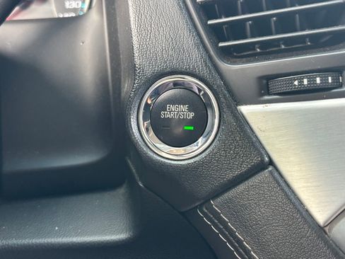 Used 2019 GMC Yukon XL SLT AWD/4WD image 22