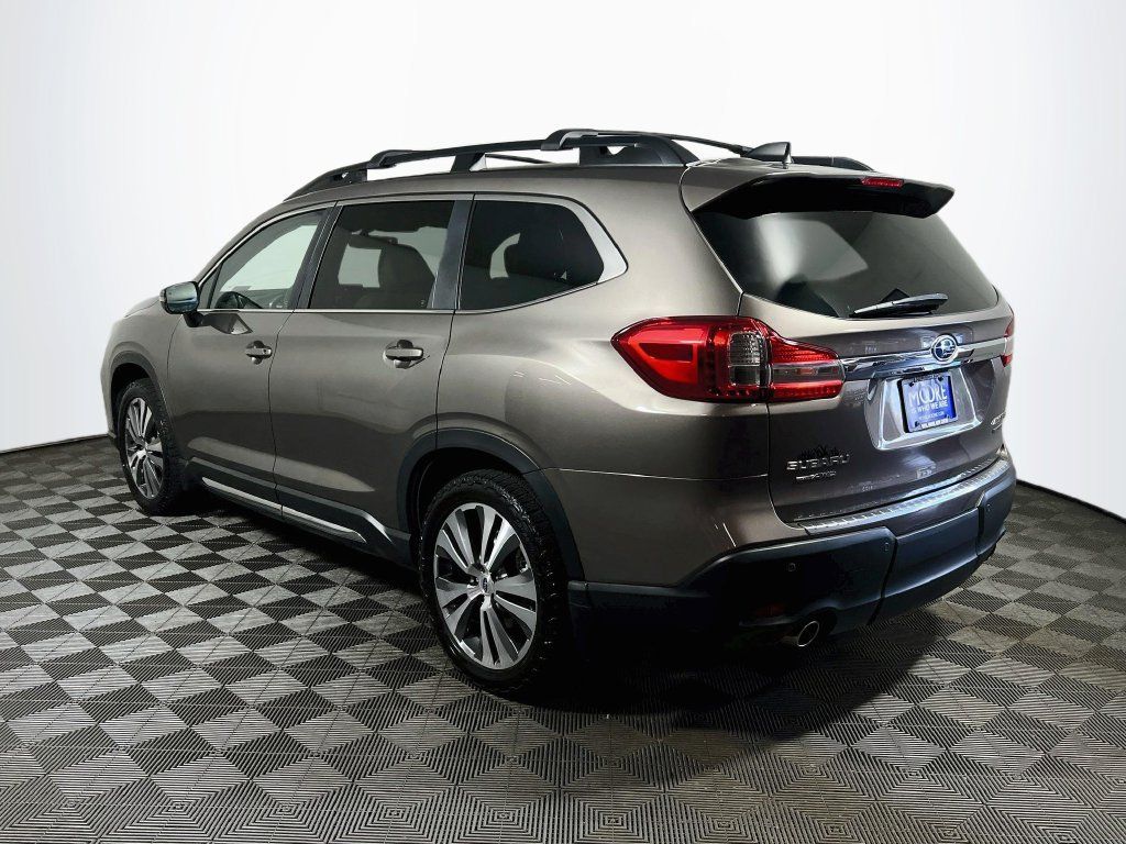 Used 2022 Subaru Ascent Limited w/ Technology Package AWD/4WD image 5