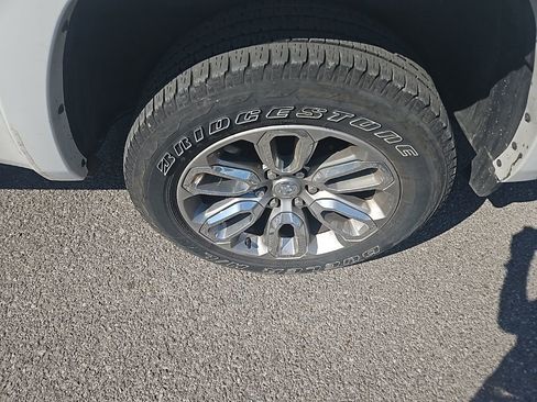 Used 2022 RAM 1500 Laramie w/ Sport Appearance Package image 13