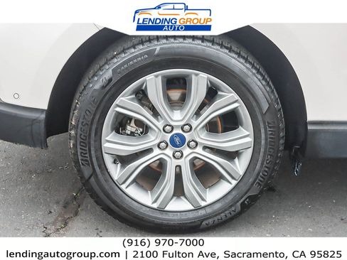 Used 2019 Ford Edge Titanium w/ Equipment Group 301A image 10