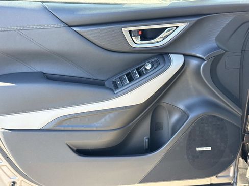 Used 2023 Subaru Forester Limited image 18