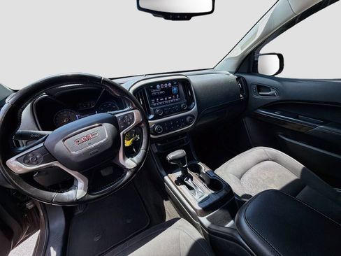 Used 2017 GMC Canyon SLE RWD image 9