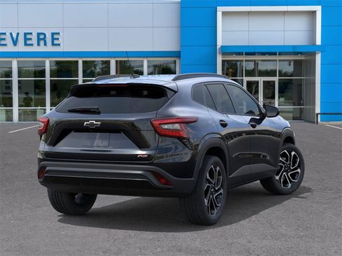 New 2026 Chevrolet Trax RS w/ Sunroof Package image 4