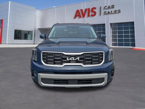 Used 2025 Kia Telluride S image 2