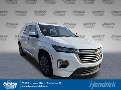 Used 2023 Chevrolet Traverse Premier w/ LPO, Floor Liner Package