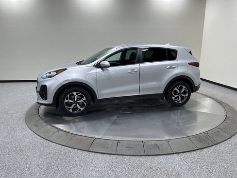 Certified 2020 Kia Sportage LX image 9