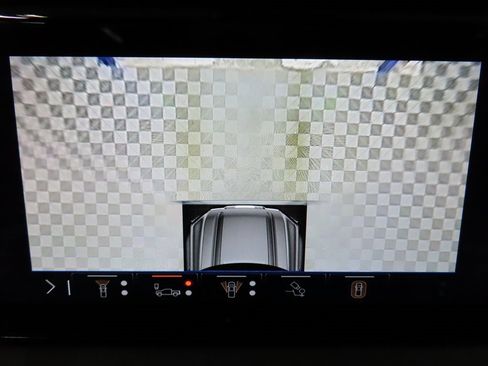 Used 2024 GMC Sierra 1500 AT4 w/ Technology Package image 18