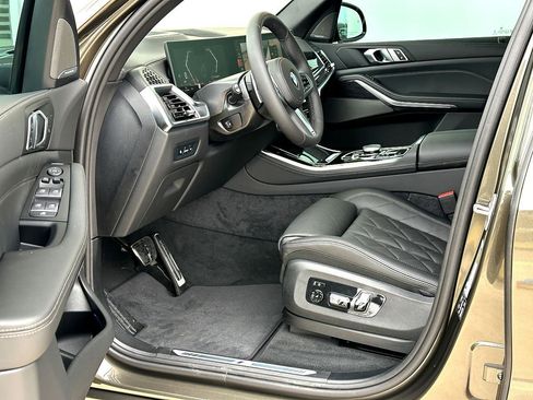 New 2026 BMW X5 xDrive40i w/ M Sport Package image 10