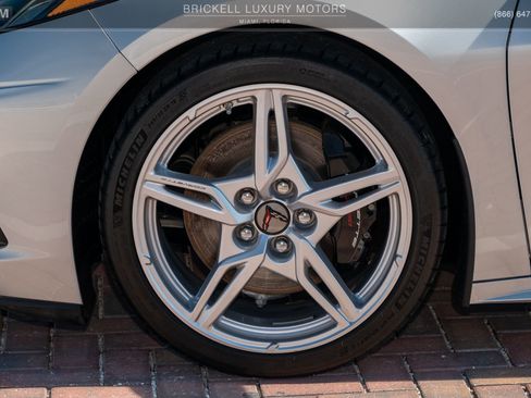 Used 2020 Chevrolet Corvette Stingray w/ Z51 Performance Package image 31