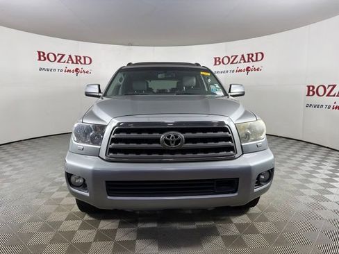 Used 2014 Toyota Sequoia Platinum RWD image 2