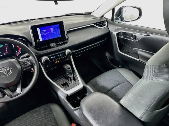 Certified 2024 Toyota RAV4 LE AWD/4WD image 27