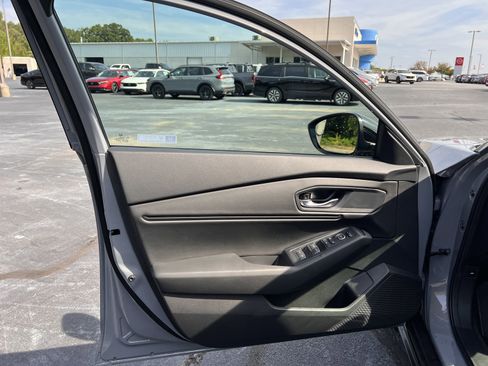 New 2025 Honda Accord SE image 18