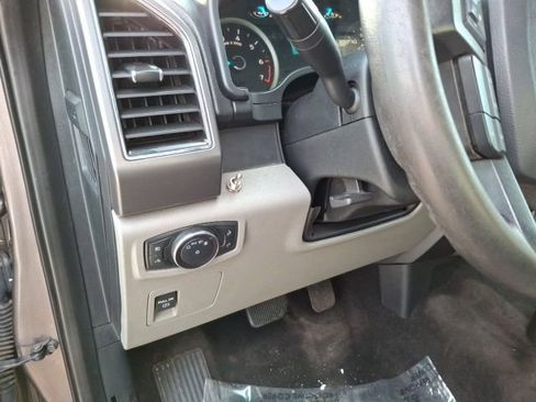 Used 2019 Ford F150 XLT w/ XTR Package image 14