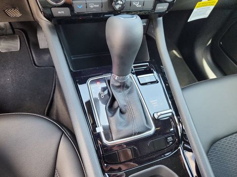 New 2026 Jeep Compass Latitude AWD/4WD image 13