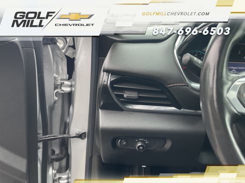 Used 2022 Chevrolet Traverse RS AWD/4WD image 15