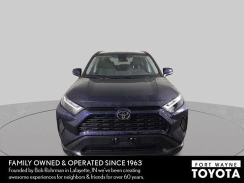 Used 2025 Toyota RAV4 XLE AWD/4WD image 3