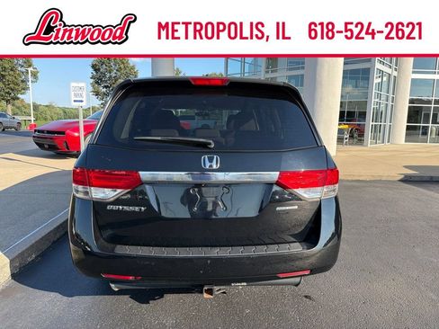 Used 2017 Honda Odyssey SE image 4