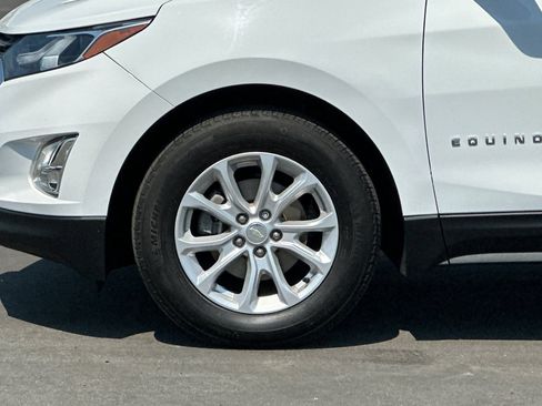 Used 2020 Chevrolet Equinox LS FWD image 37