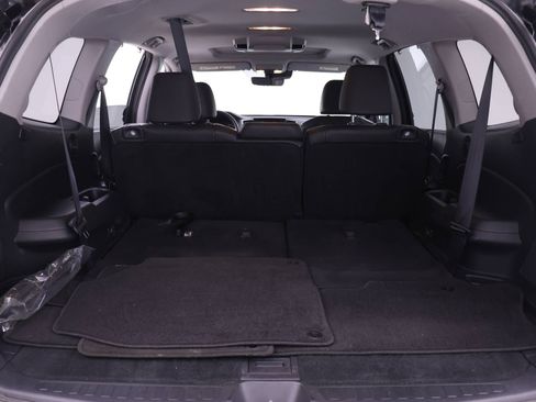 Certified 2020 Honda Pilot Touring image 14