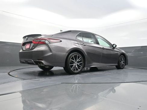 Used 2024 Toyota Camry SE FWD image 39