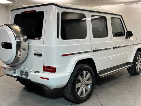 Used 2024 Mercedes-Benz G 550 image 5