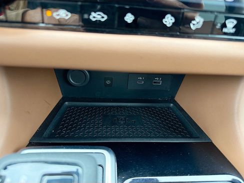 Used 2025 Nissan Pathfinder Platinum w/ Cargo Package image 32