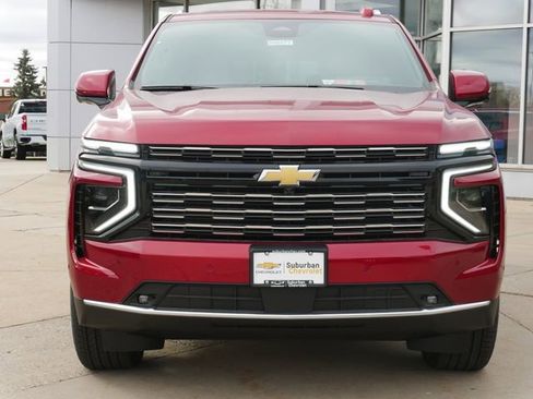New 2026 Chevrolet Suburban High Country AWD/4WD image 2